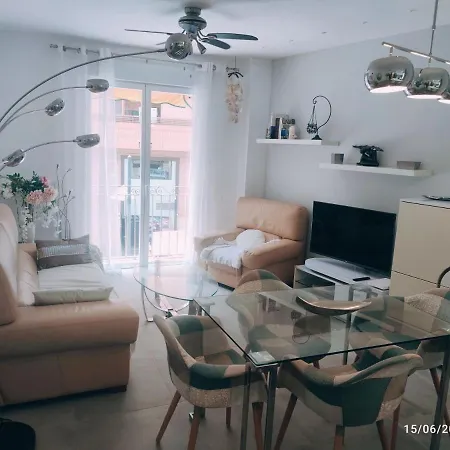 Апартаменты Tus Vacaciones En El Corazon De Alicante! *